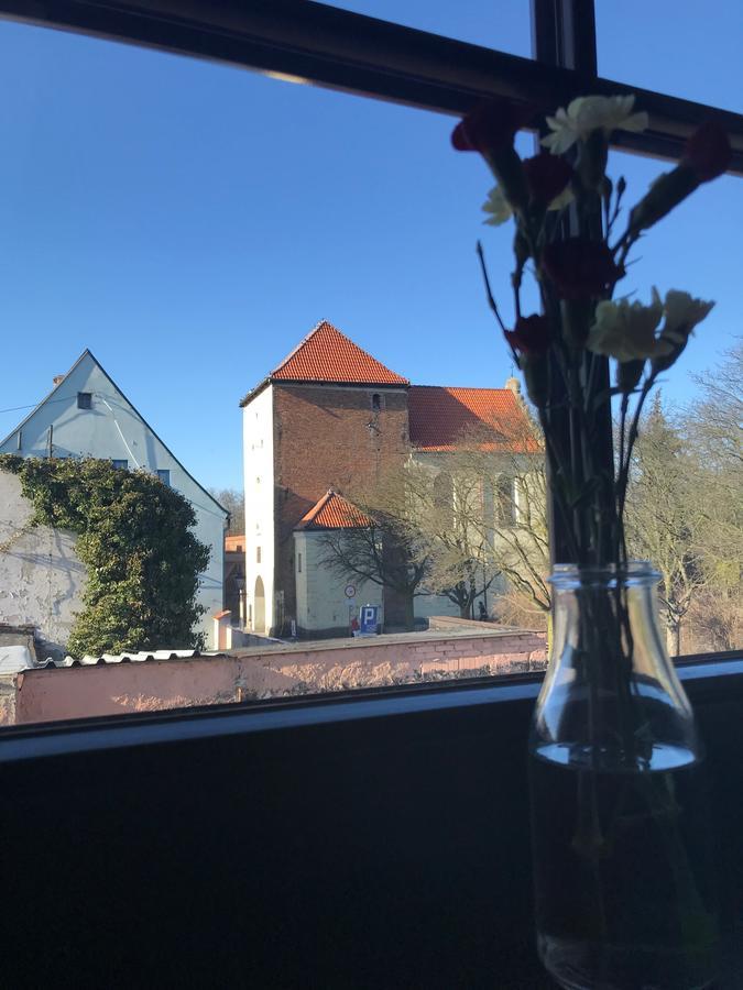 Stary Spichrz Kawiarnia & Noclegi Chelmno  Bagian luar foto